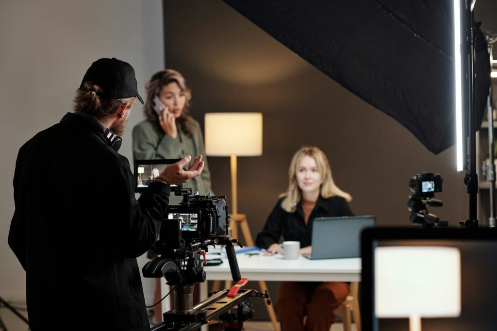 10 Reasons to Use Explainer Videos for Startups
